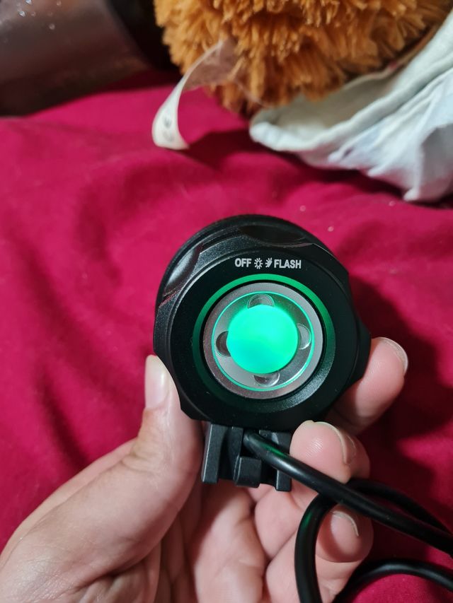 Luz bicicleta Riders f9800 de calidad