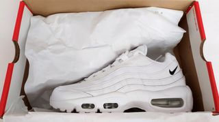 Zapatillas NIKE AIR MAX 95 Essential