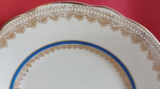 ANTIGUA VAJILLA ROYAL GIJON.