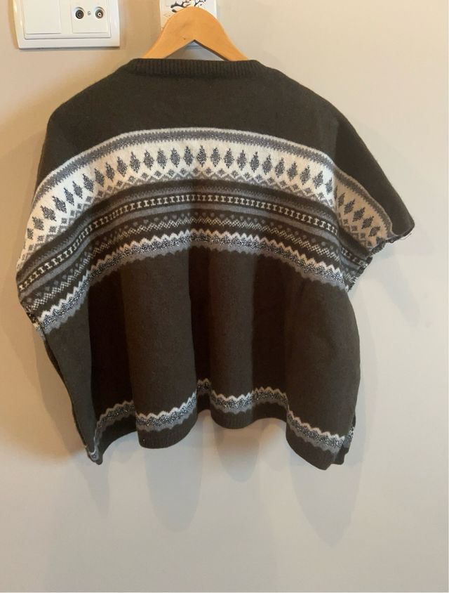 Sueter poncho