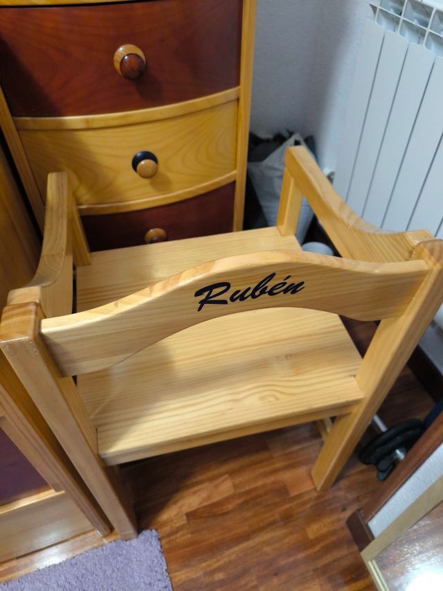 Silla de madera pino macizo