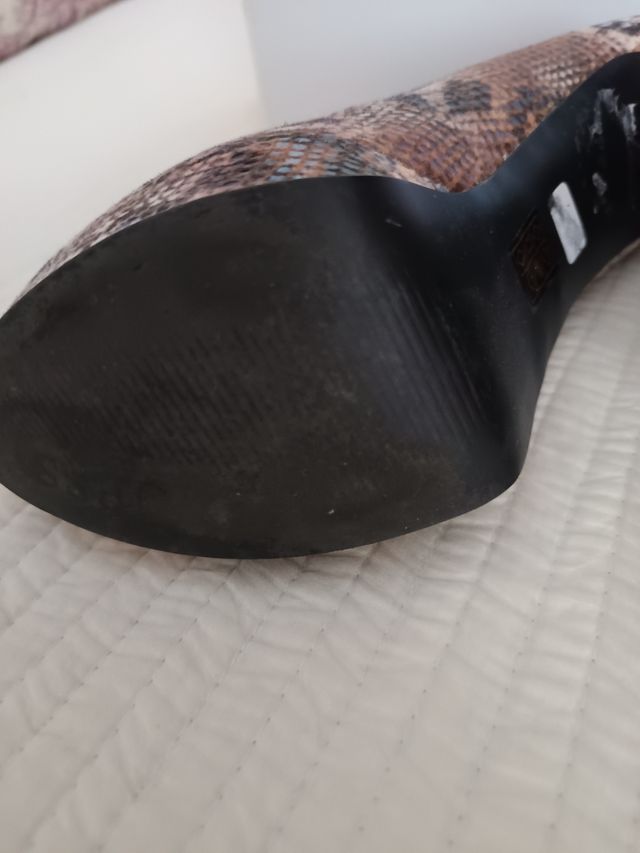 Zapatos GUESS talla 38 preciosos