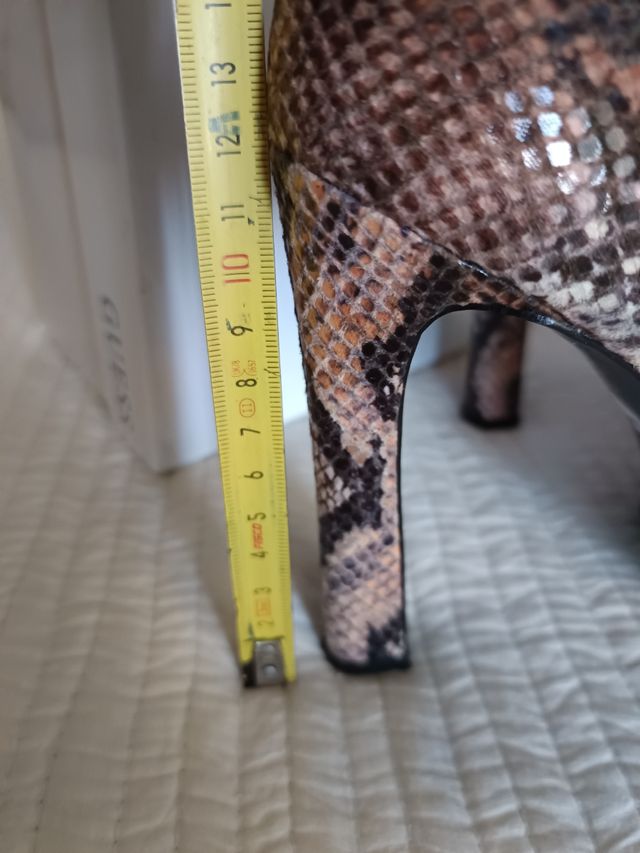 Zapatos GUESS talla 38 preciosos