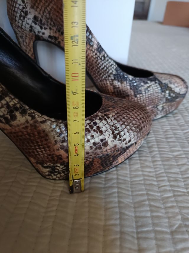 Zapatos GUESS talla 38 preciosos