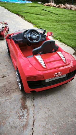 Coche bebe Audi R8 Spyder control remoto 🚗