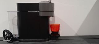 Cafetera Nespreso Vertuo