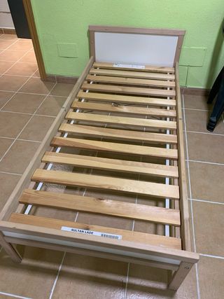 Cama Ikea infantil +regalo colchón