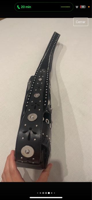 Bolso bandolera piel tachas negro