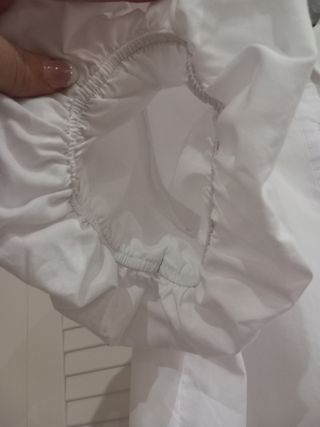 Camisa blanca con mangas abullonadas. Zara. NUEVA