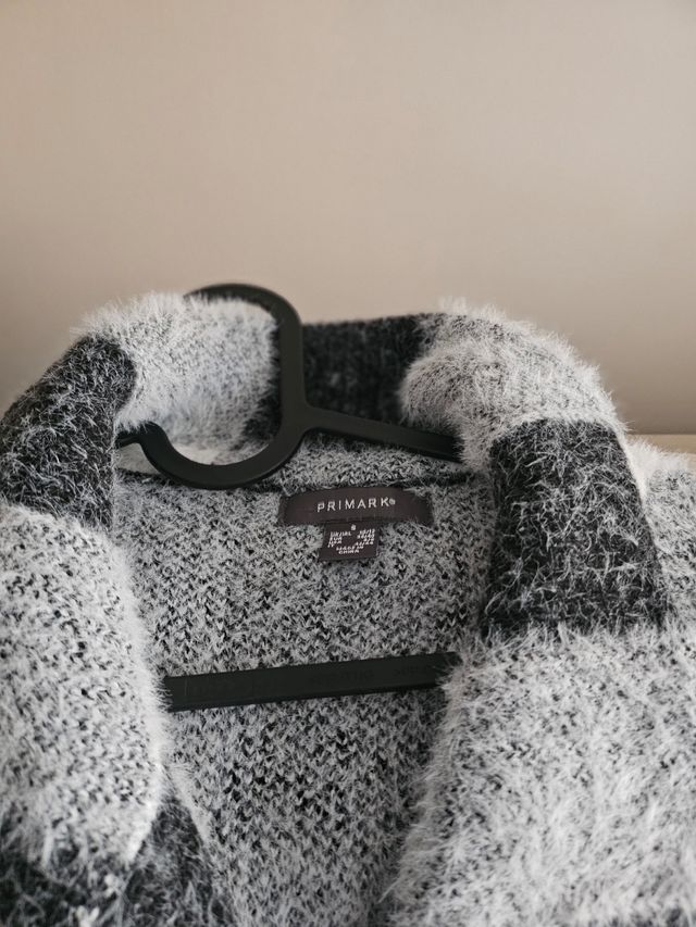 REGALADO! Un chollo. Chaquetón de pelo. Prec