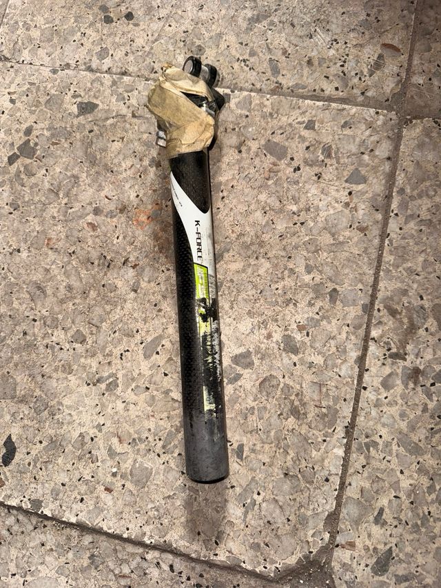 Telaio della sella in carbonio