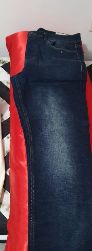 Pantalón vaqueros hombre