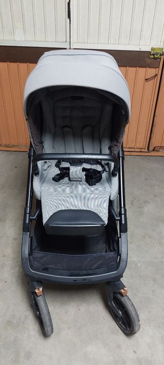 Carrito de bebé (inglesina aptica XT)