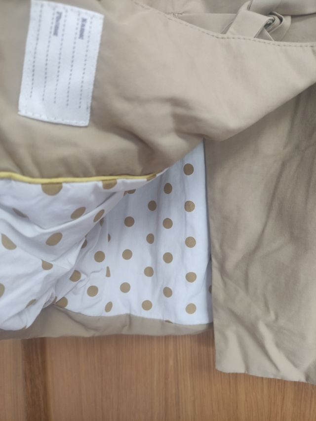 POCO USO! Zara 3-4 años gabardina
