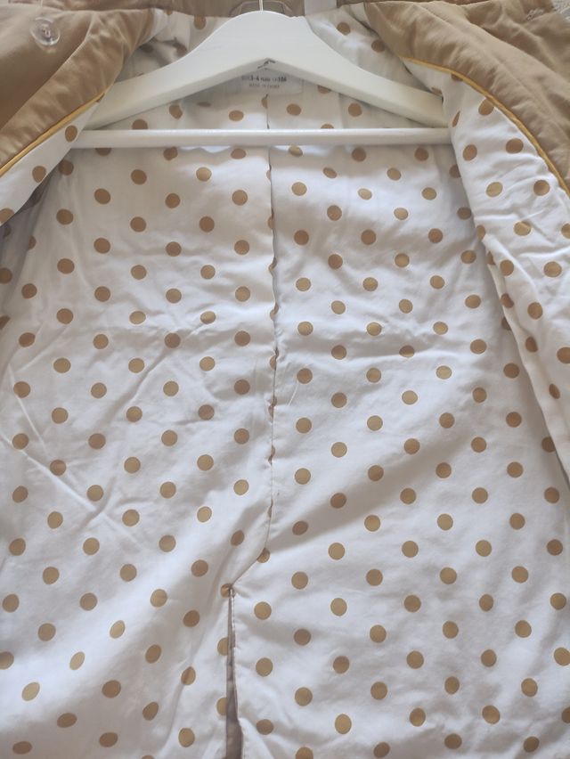 POCO USO! Zara 3-4 años gabardina