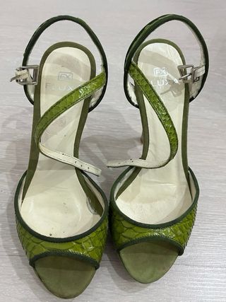 Tacones verdes