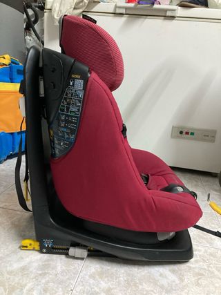 Sillita de coche i-size axissfix plus