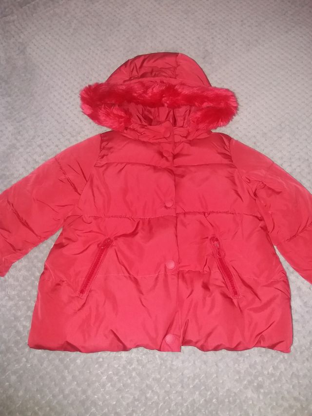 Abrigo Zara talla 18-24 meses 