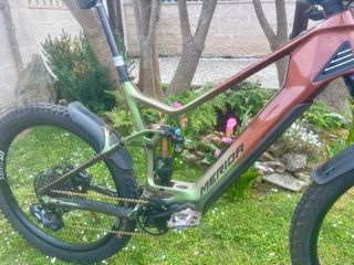 Bicicleta eléctrica de enduro MERIDA E160 10K