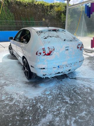 SEAT Leon 2000