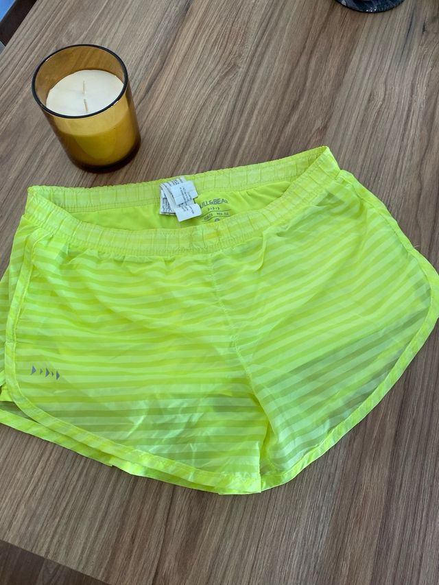 Pantalon de  deporte corto