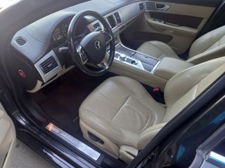 Jaguar XF 2015
