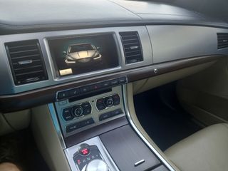 Jaguar XF 2015