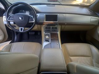 Jaguar XF 2015