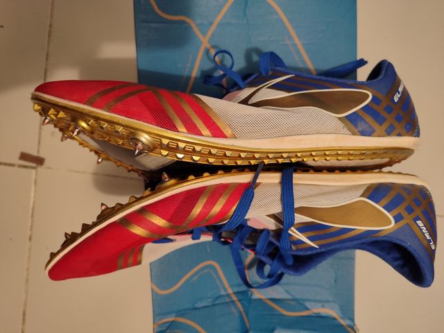 Zapatillas Clavos Brooks