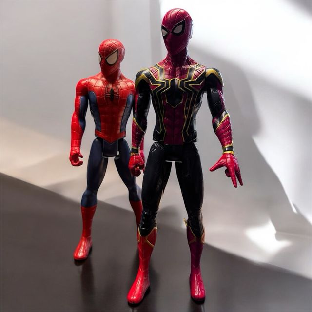Set 5 action figures Marvel