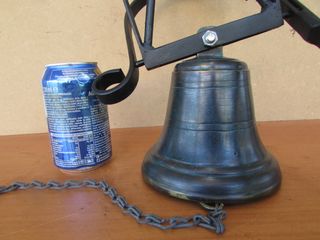 Campana entrada bronce hierro 43 cms