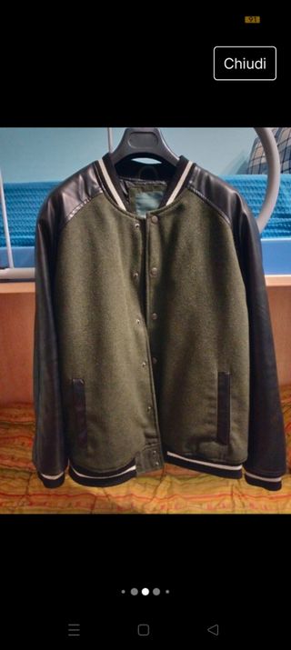 Giubitto  invernale modello college.