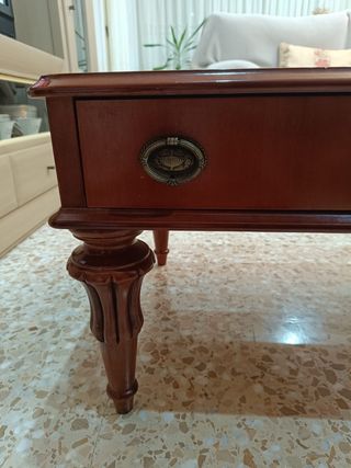 Mesa de centro de madera