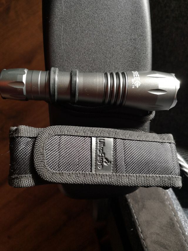 Linterna SKY Ray XM-L T6