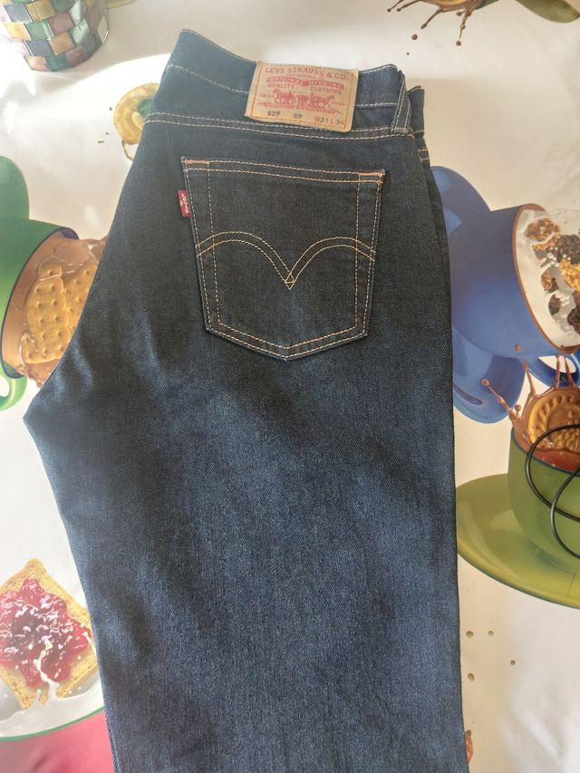 VAQUERO LEVIS MUJER