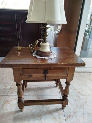 MESITA MESILLA DE NOCHE DE MADERA