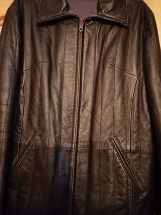 Chaqueta caballero piel . Diseño mu bonito 