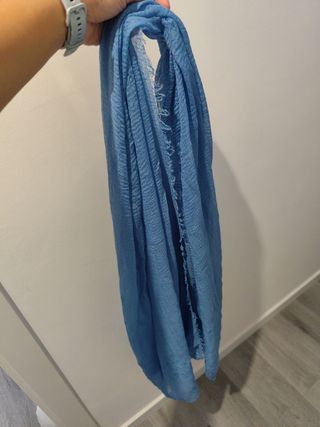 Pañuelo azul del cuello