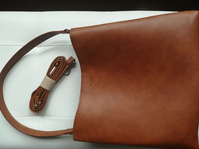 Bolso grande estilo Hobo