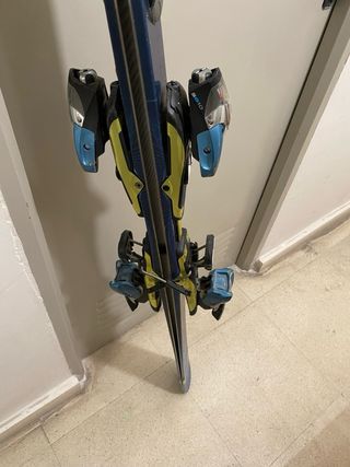 Esquis carving salomon