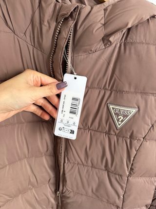 Abrigo guess 