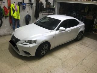 Lexus IS 2014