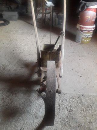 Sembradora Manual