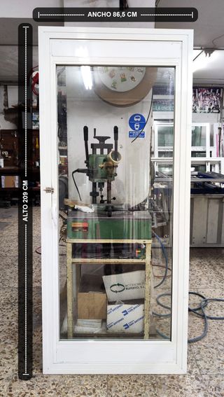 Puerta de aluminio 86,5 x 209 Cm. con Climalit