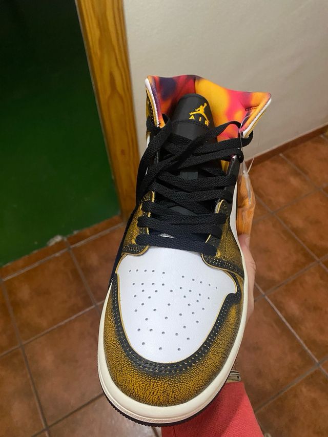 Zapatillas Air Jordan 1 Mid SE