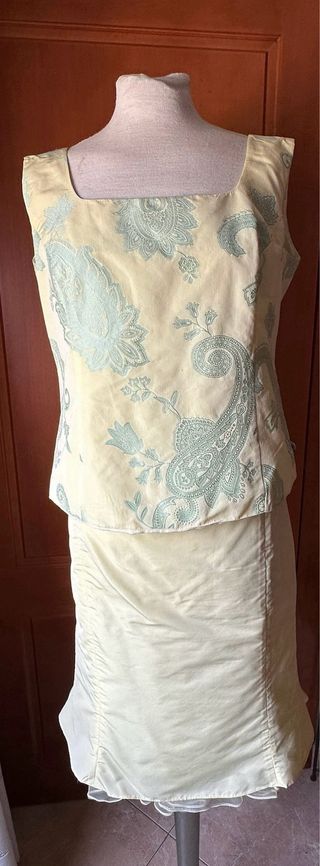 CONJUNTO TOP Y FALDA TALLA 50