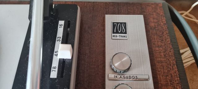 Tocadiscos portátil