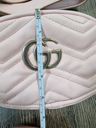 Riñonera redonda rosa pastel