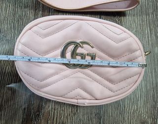 Riñonera redonda rosa pastel