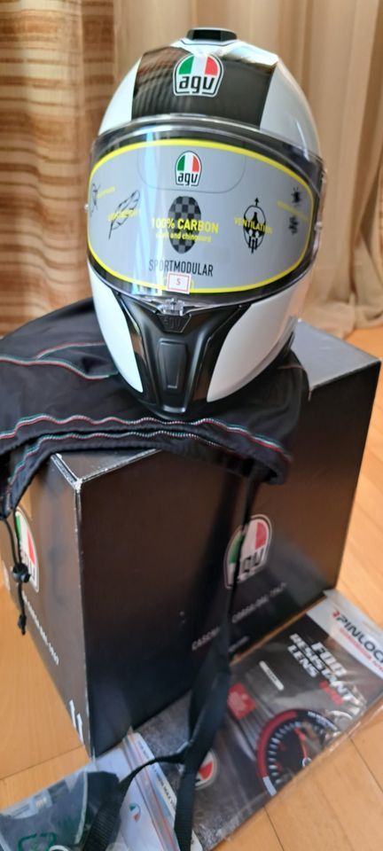 Capacete AGV Sportmodular Carbon - Novos